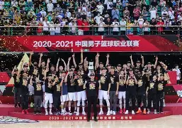 开云-包含广东宏远内部会议纪要流出:赛前篮板制胜;意甲使命明确;赛程密集仍需轮换的词条