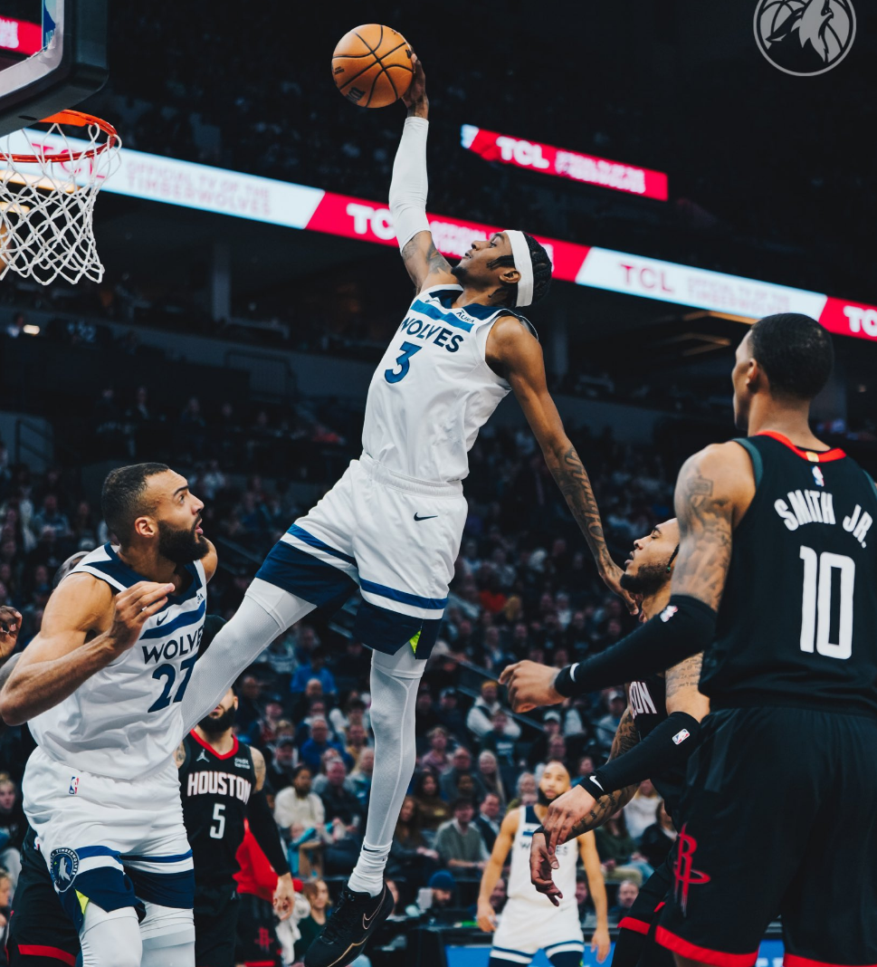 开云APP-关于转会期尼斯主帅复盘：NBA常规赛节点到来，底气十足，轮换策略成焦点的信息